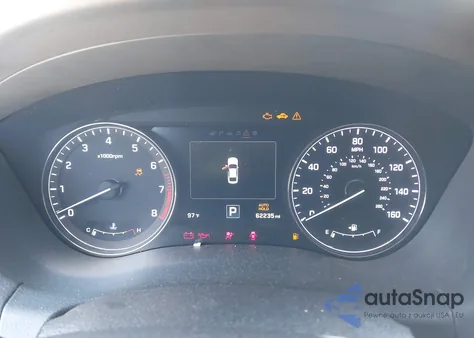 2017 Genesis G80 3.8 z USA, uszkodzony, nr VIN KMHGN4JE2HU182804